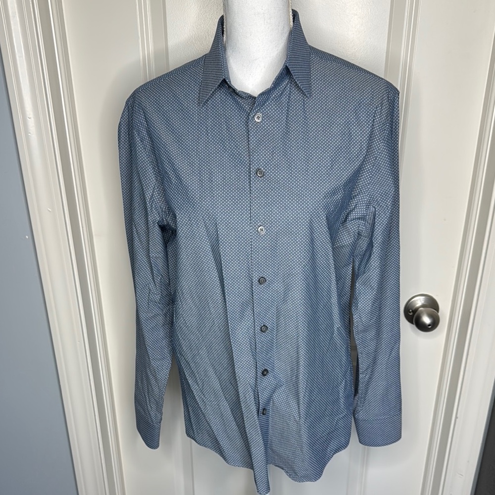 NWOT Express 1MX Blue dress shirt size Small